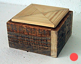 Caja madera maciza