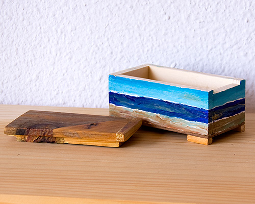 Sand, sea and sky box 2