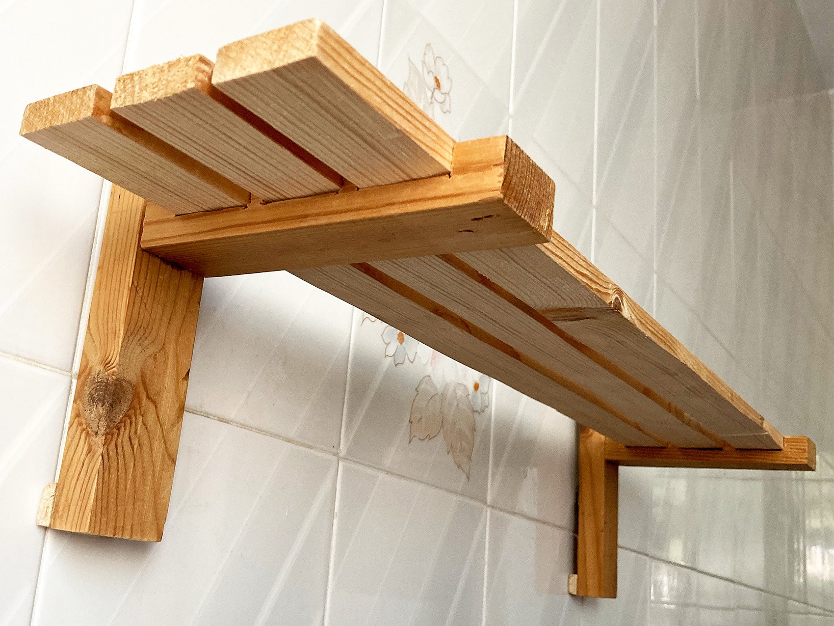 Estantería baño 1