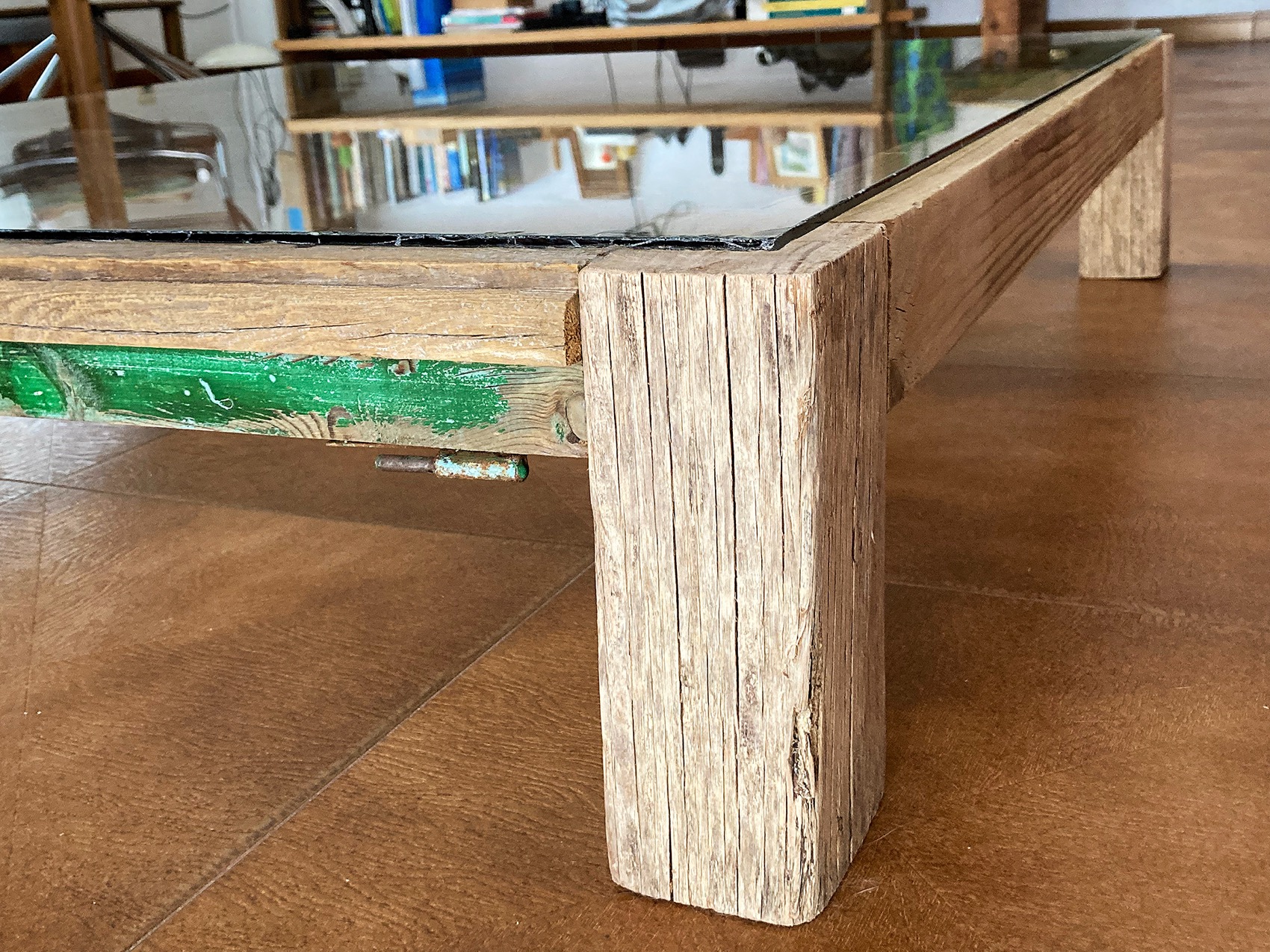 Mesa cristalina