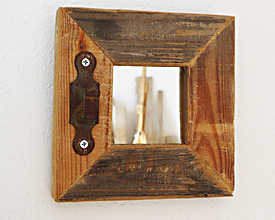 Mirror rustic with latch 1