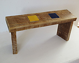Yoga bench with ceramics blue and yellow